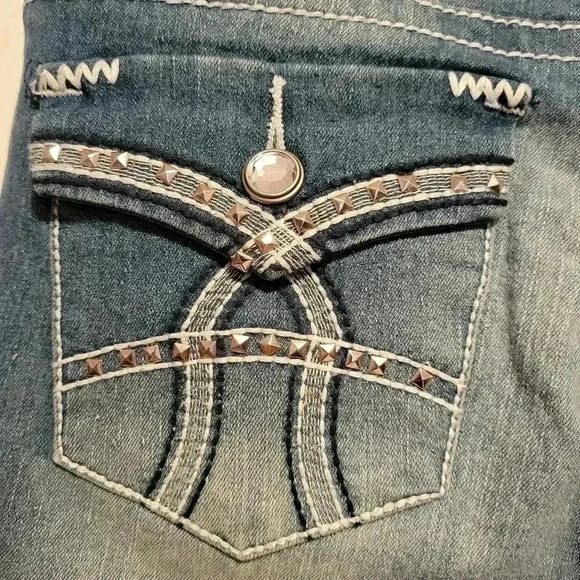 Red Rivet Jeans 7 - Picture 5 of 5